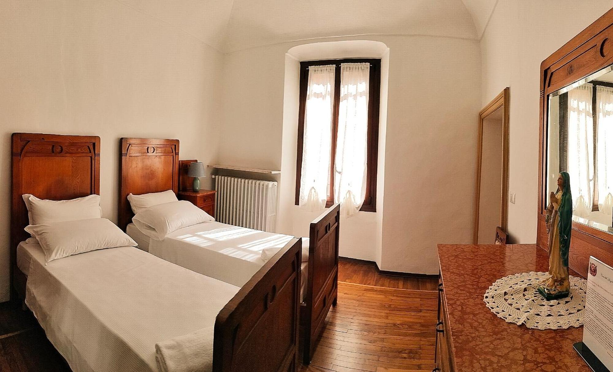 Casa Dell'Angelo Custode Hotel Chiusa di Pesio Luaran gambar